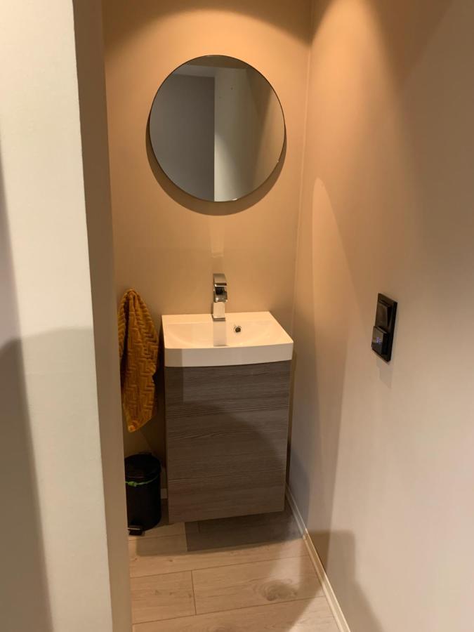 Luxury Apartement Close To City Centre With Free Parking Тромсьо Екстериор снимка