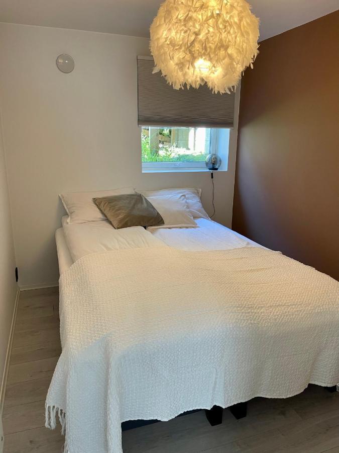 Luxury Apartement Close To City Centre With Free Parking Тромсьо Екстериор снимка
