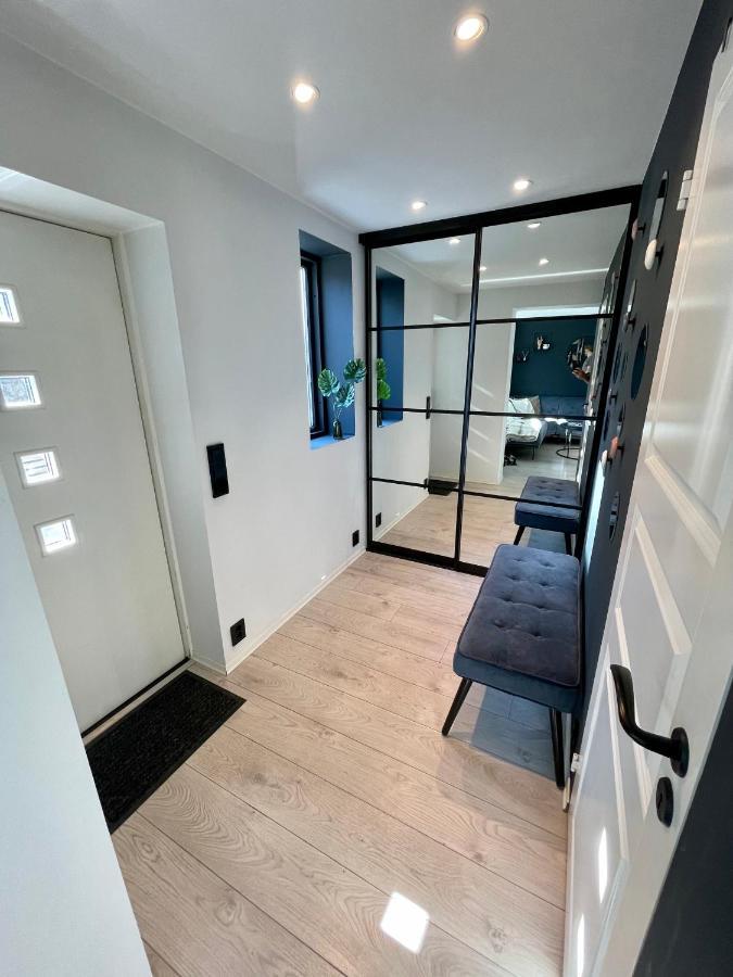 Luxury Apartement Close To City Centre With Free Parking Тромсьо Екстериор снимка